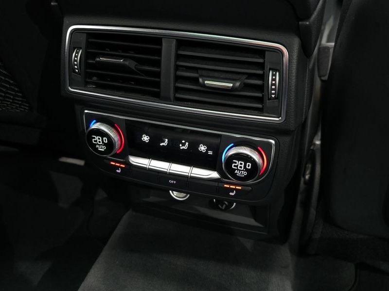 2019 Audi Q7 45 TFSI Quattro photo 19