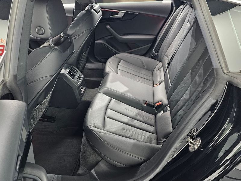 2019 Audi A5 45 TFSI Quattro Premium Sportback photo 11