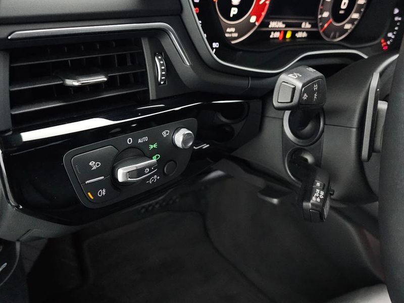 2019 Audi A5 45 TFSI Quattro Premium Sportback photo 13