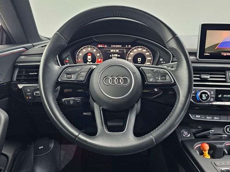 2019 Audi A5 45 TFSI Quattro Premium Sportback photo 14