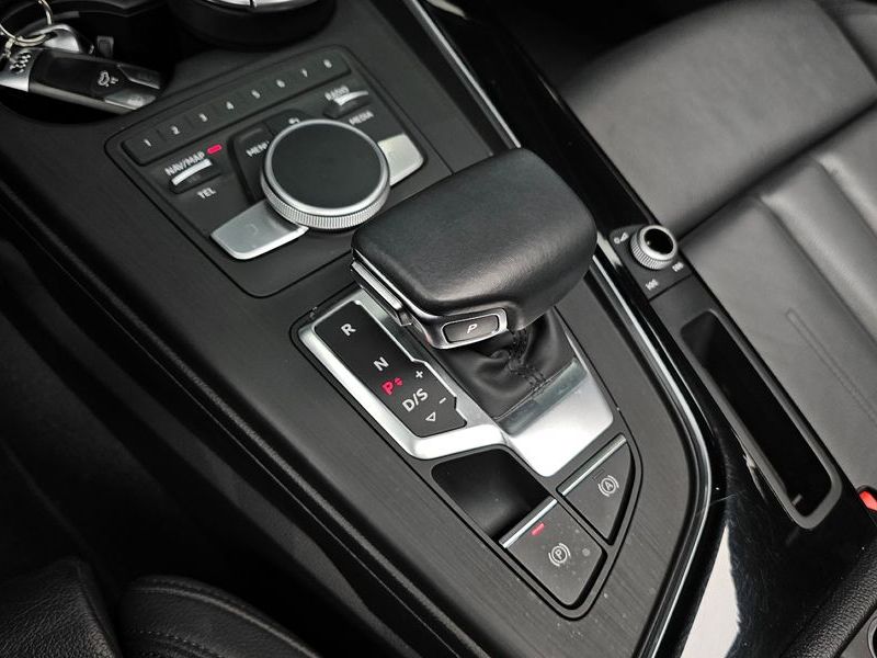 2019 Audi A5 45 TFSI Quattro Premium Sportback photo 9