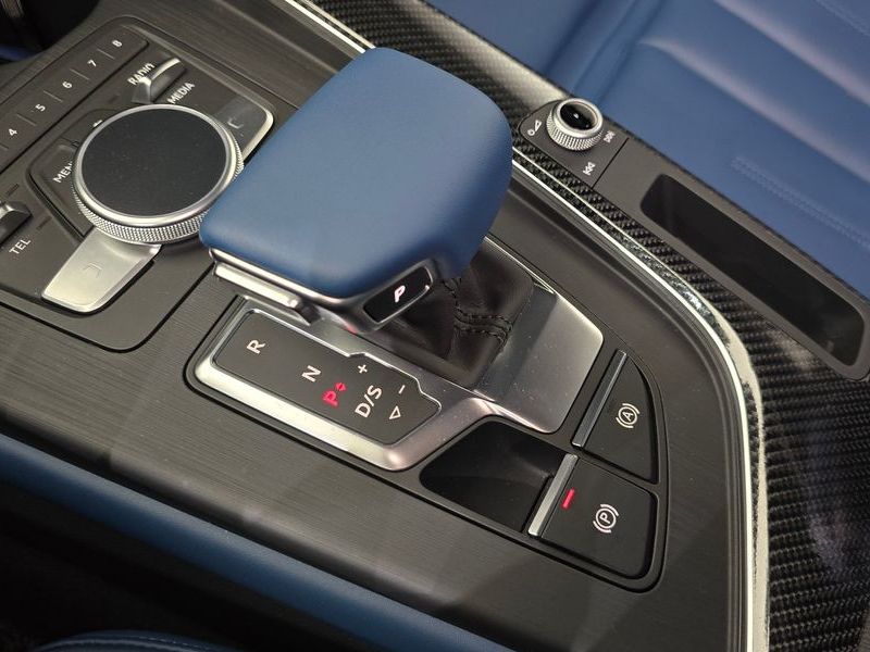 2019 Audi A5 45 TFSI Quattro Premium Sportback photo 9