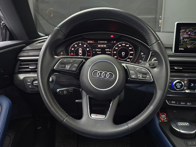 2019 Audi A5 45 TFSI Quattro Premium Sportback photo 13
