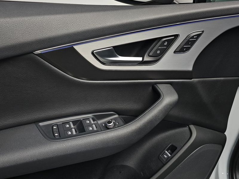 2019 Audi Q7 45 TFSI Quattro photo 29