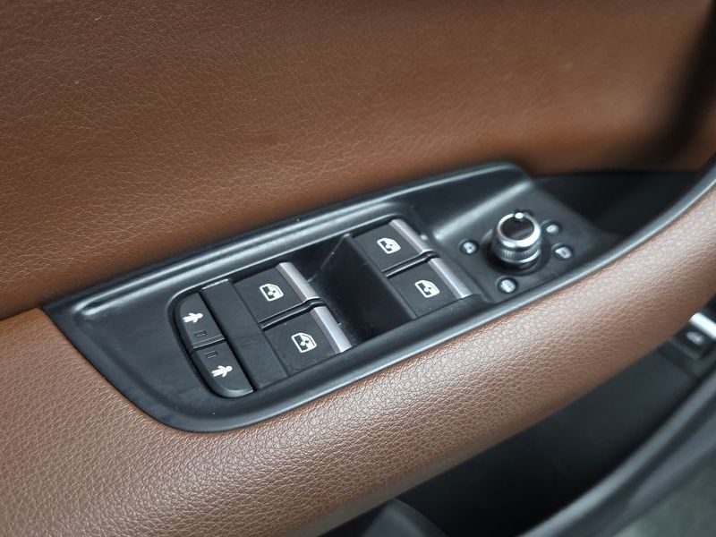 2019 Audi Q7 45 TFSI Quattro photo 27