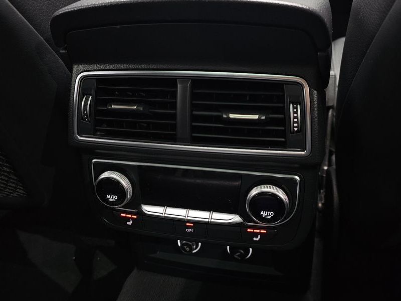 2019 Audi Q7 45 TFSI Quattro photo 19