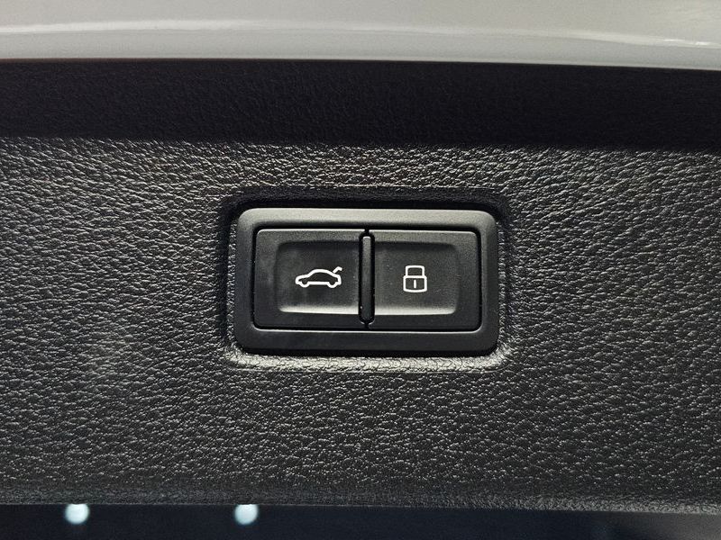 2019 Audi Q7 45 TFSI Quattro photo 20