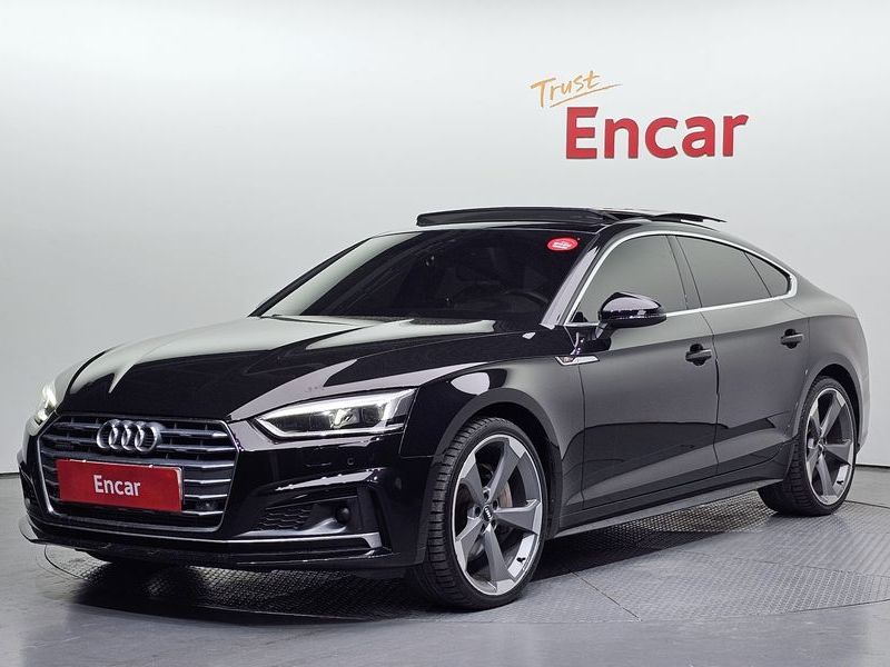 2019 Audi A5 45 TFSI Quattro Premium Sportback photo 1