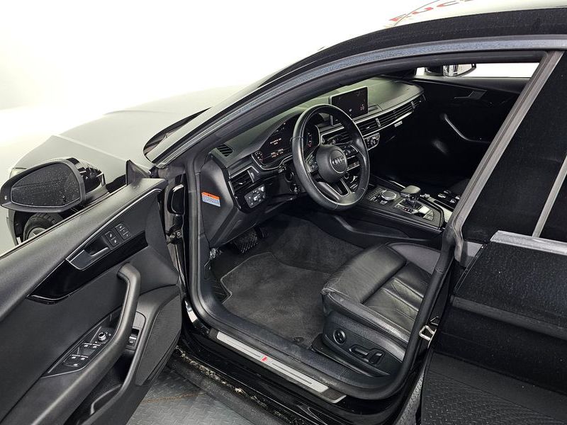 2019 Audi A5 45 TFSI Quattro Premium Sportback photo 10