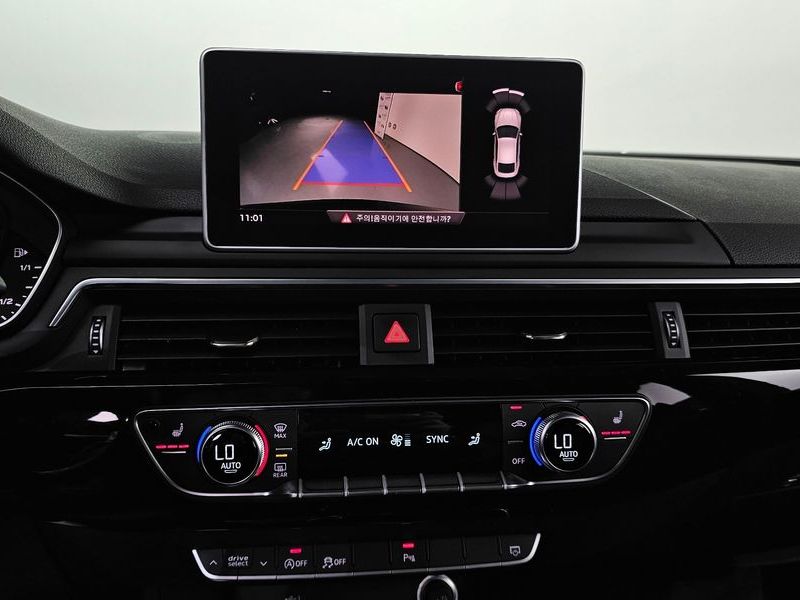 2019 Audi A5 45 TFSI Quattro Premium Sportback photo 16