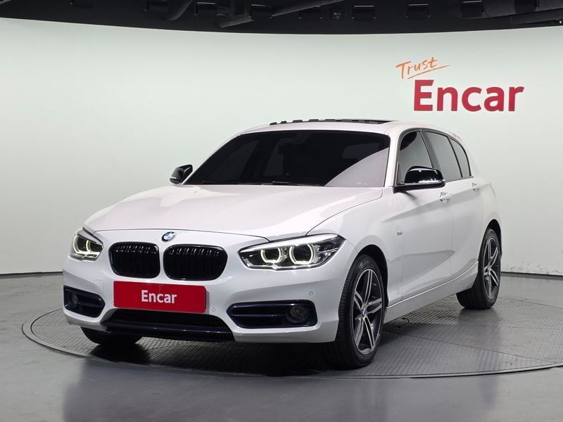 2016 BMW 1시리즈 118d Sport 5Door photo 1