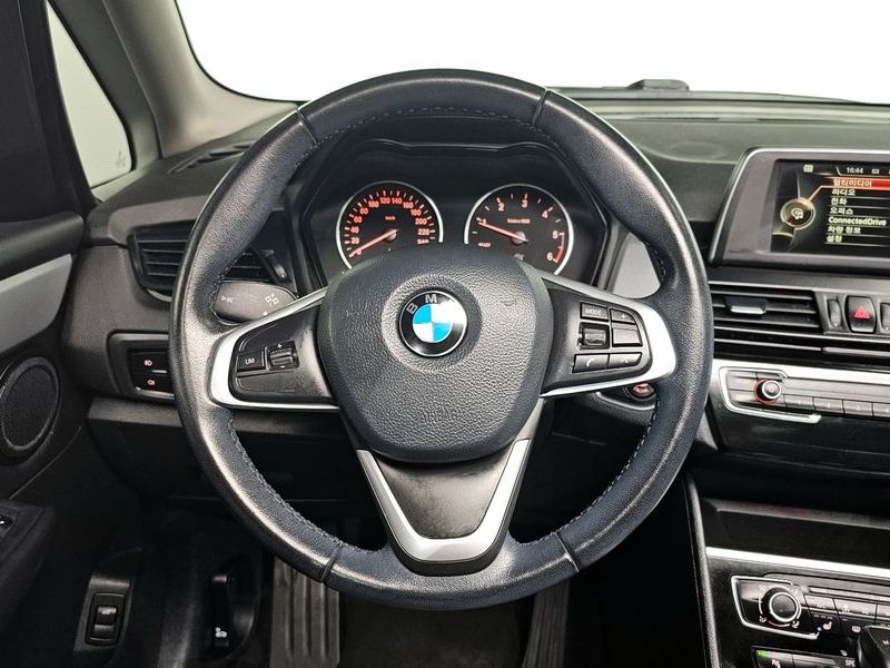 2016 BMW 2시리즈 액티브 투어러 Joy photo 13