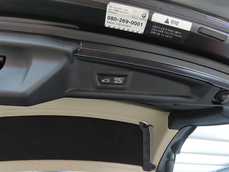 2015 BMW 5 Series GT 30d xDrive photo 15