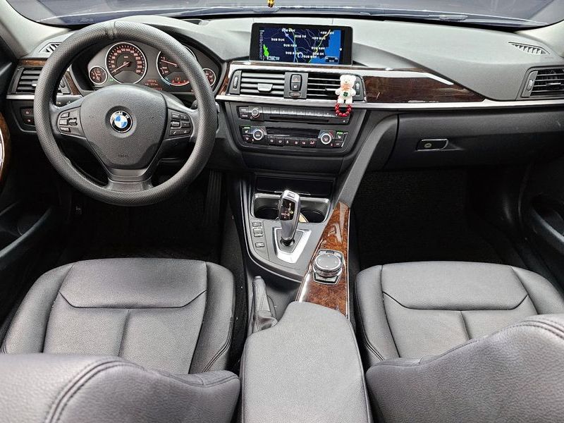 2015 BMW 3 Series 320d photo 7