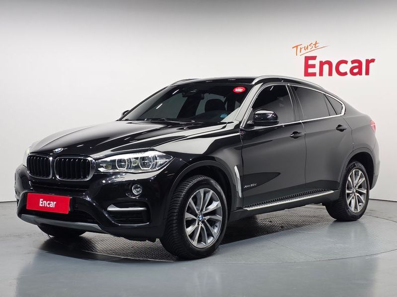 2015 BMW X6 xDrive 30d photo 1