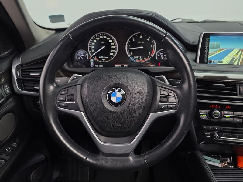 2015 BMW X6 xDrive 30d photo 13