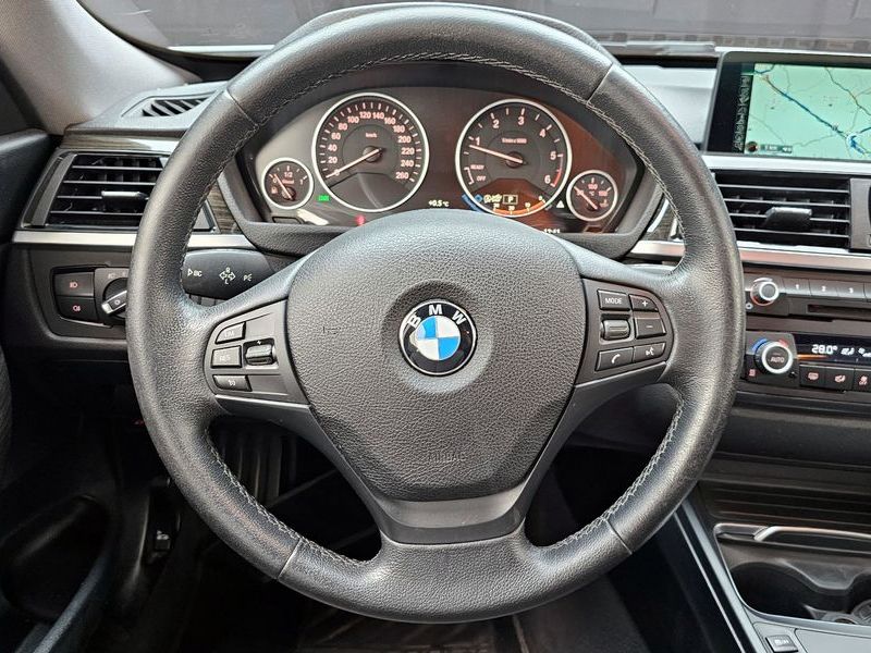2016 BMW 3 Series GT 320d photo 13