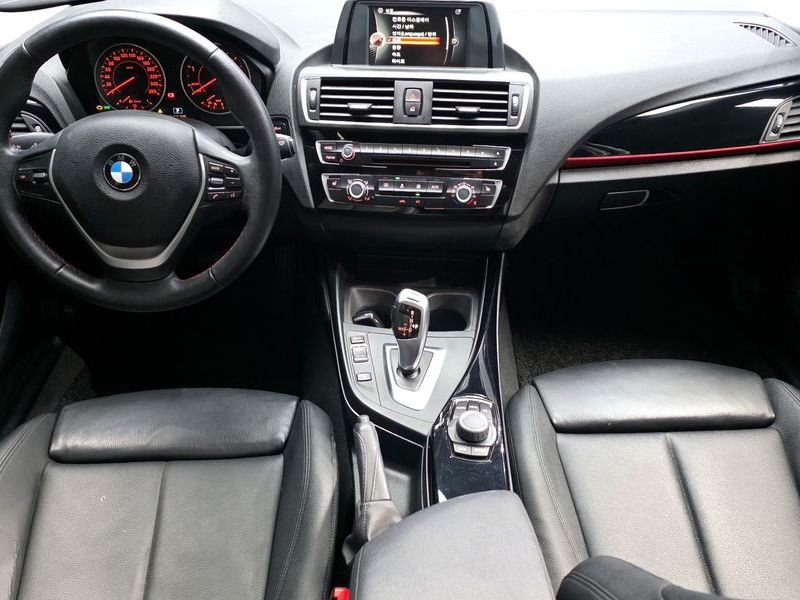 2016 BMW 1시리즈 118d Sport 5Door photo 7