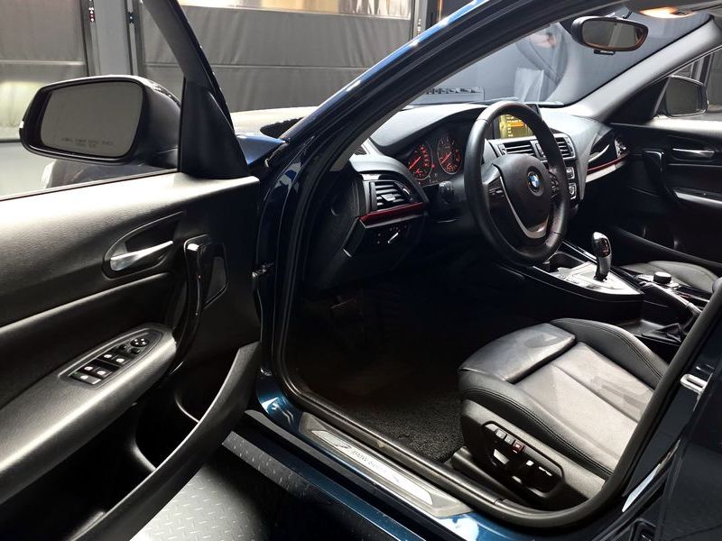 2016 BMW 1시리즈 118d Sport 5Door photo 10