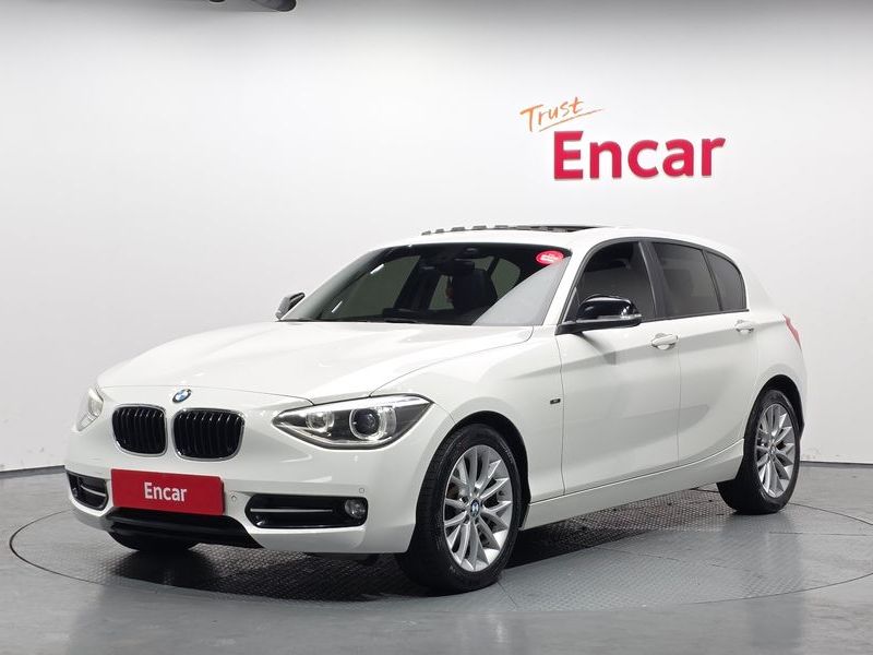 2015 BMW 1시리즈 118d Sport 5Door photo 1