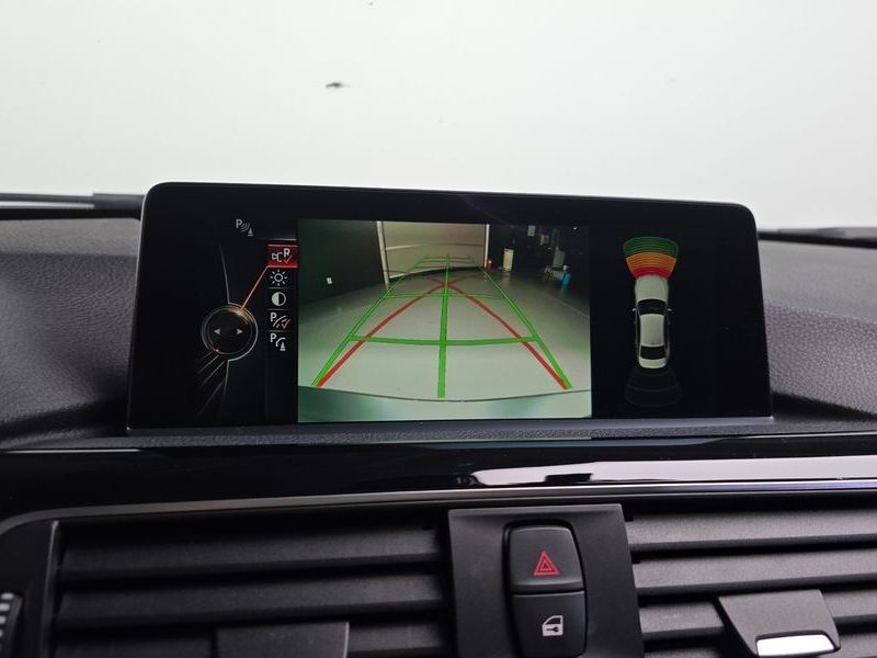 2016 BMW 3 Series 320d photo 15