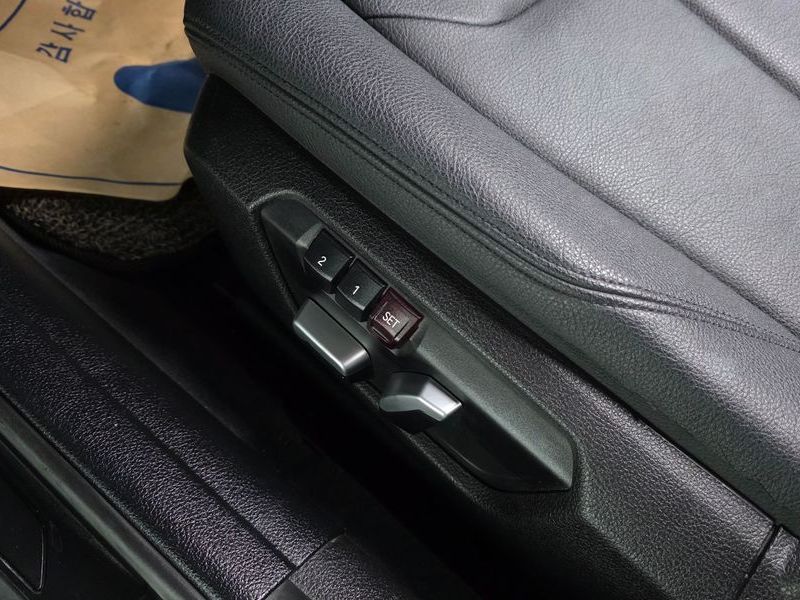 2016 BMW 3 Series 320d photo 17