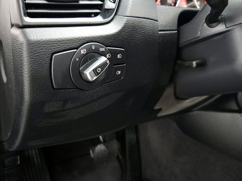 2015 BMW X1 xDrive 18d photo 12