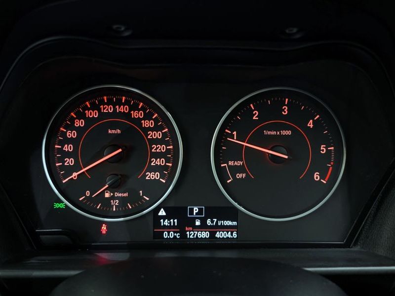 2015 BMW 1시리즈 118d Sport 5Door photo 8