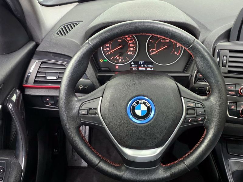 2015 BMW 1시리즈 118d Sport 5Door photo 13
