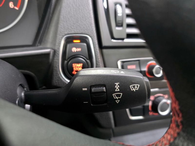 2015 BMW 1시리즈 118d Sport 5Door photo 19
