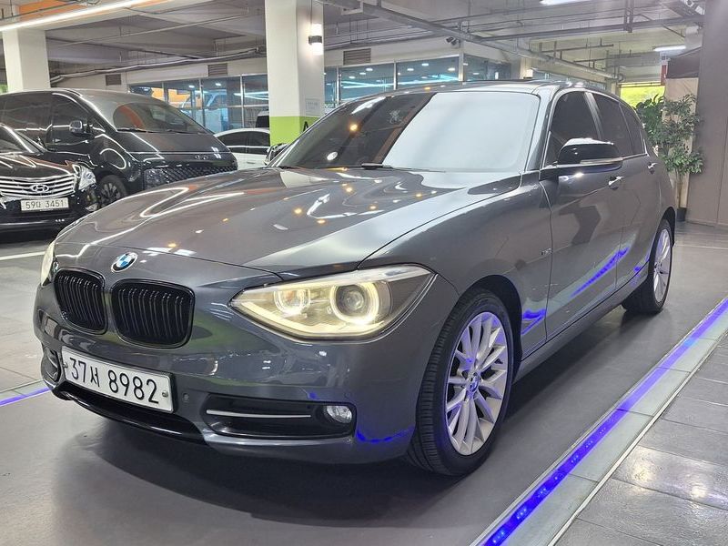 2015 BMW 1시리즈 118d Sport 5Door photo 1