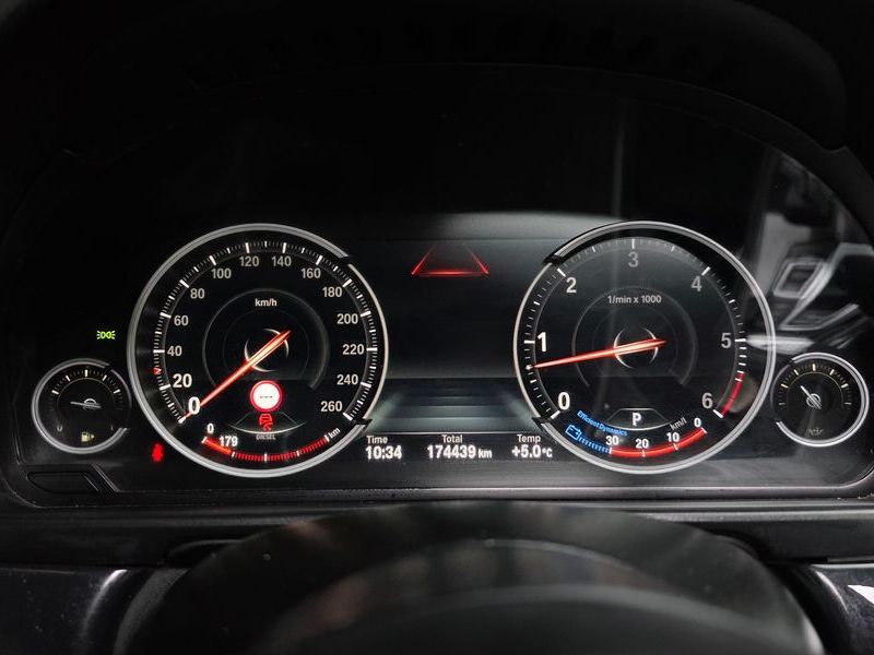2016 BMW 5 Series 530d xDrive M Aero Dynamic photo 8