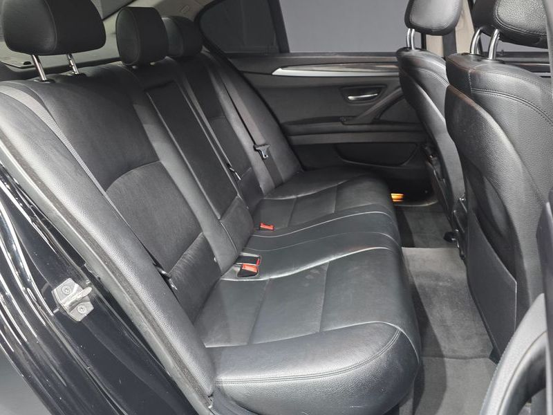 2016 BMW 5 Series 530d xDrive M Aero Dynamic photo 12