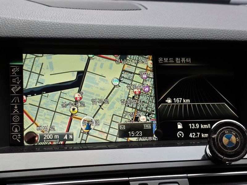 2016 BMW 5 Series 520d xDrive M Aero Dynamic photo 14
