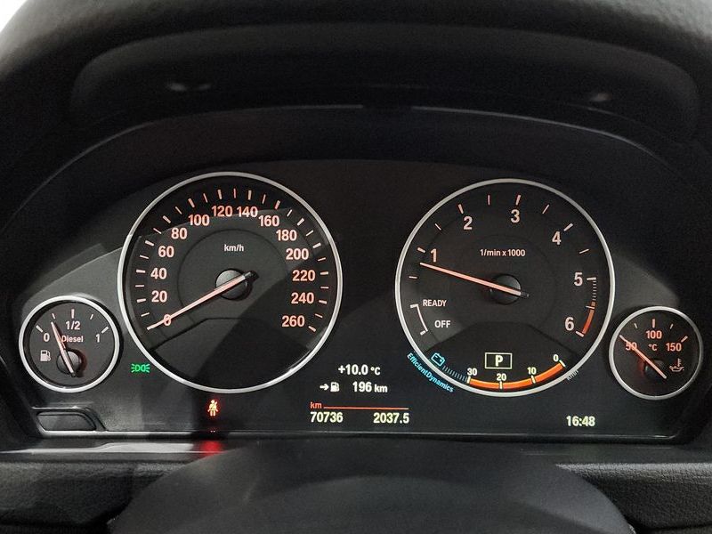 2015 BMW 3 Series 320d xDrive photo 8