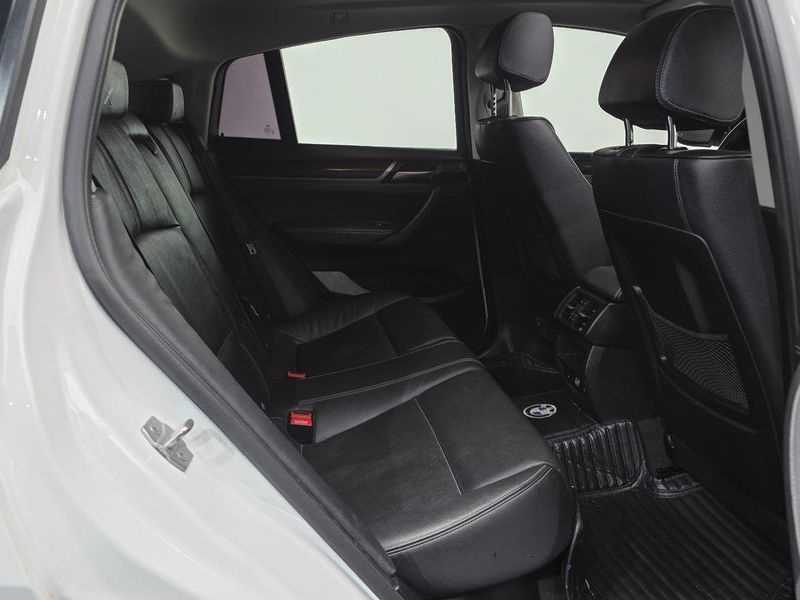 2016 BMW X4 xDrive20d photo 12