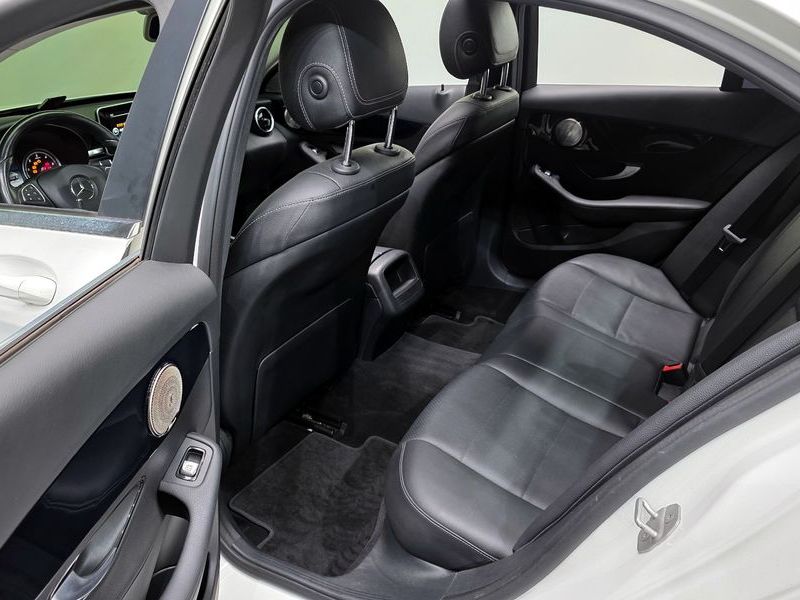 2016 Mercedes-Benz C-Class C200 d photo 11