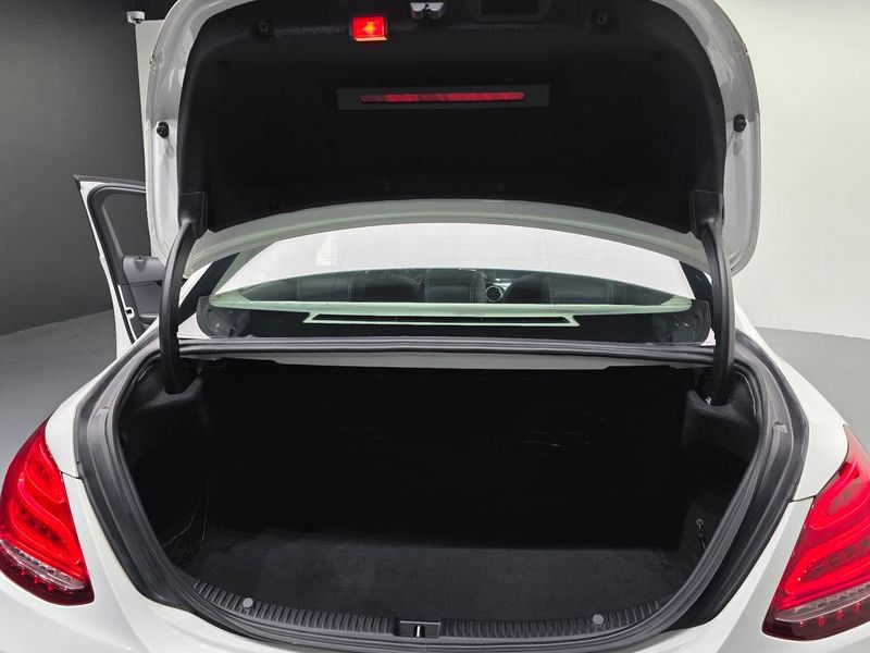 2016 Mercedes-Benz C-Class C200 d photo 19