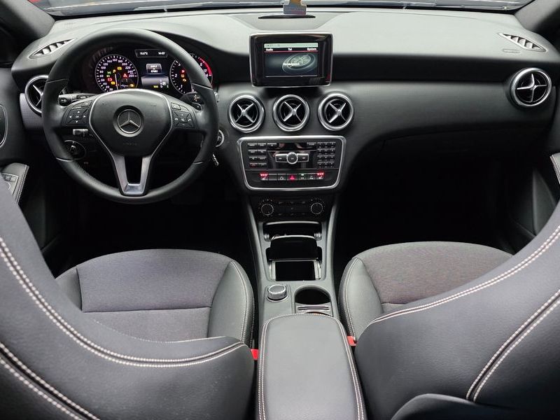 2015 Mercedes-Benz A-Class A180 CDI Style photo 7