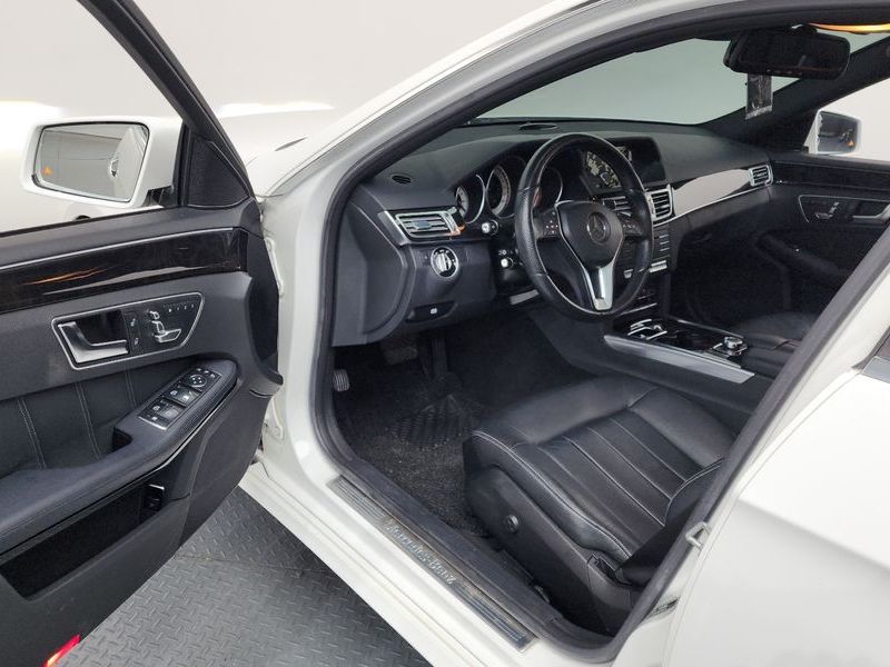 2016 Mercedes-Benz E-Class E250 BlueTec 4MATIC AV photo 10