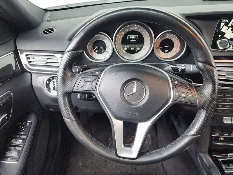 2016 Mercedes-Benz E-Class E250 BlueTec 4MATIC AV photo 13