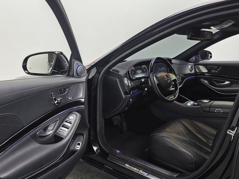 2015 Mercedes-Benz S-Class S600L photo 10