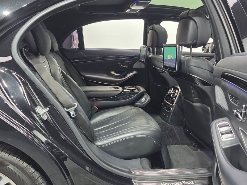 2015 Mercedes-Benz S-Class S600L photo 12