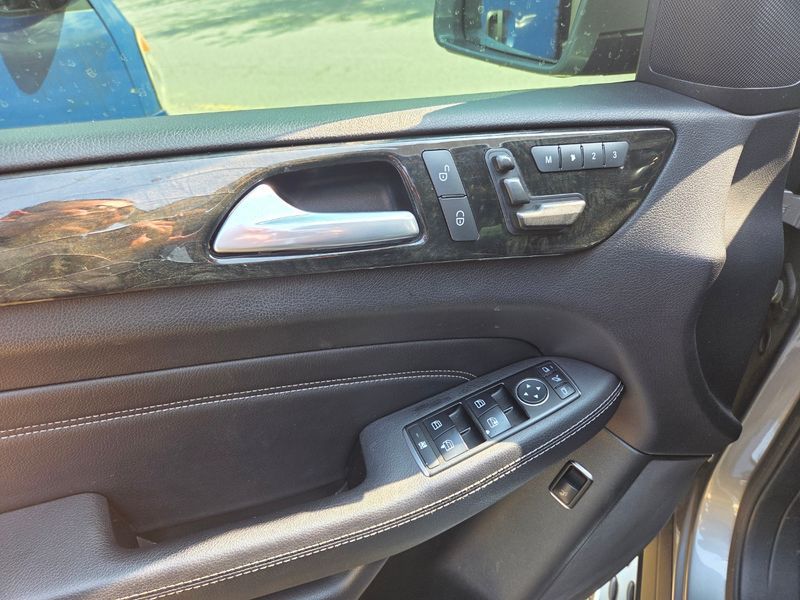 2015 Mercedes-Benz M-클래스 W166 ML350 BlueTEC 4MATIC photo 14