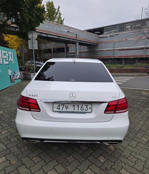 2016 Mercedes-Benz E-Class E220 CDI Avantgarde photo 13