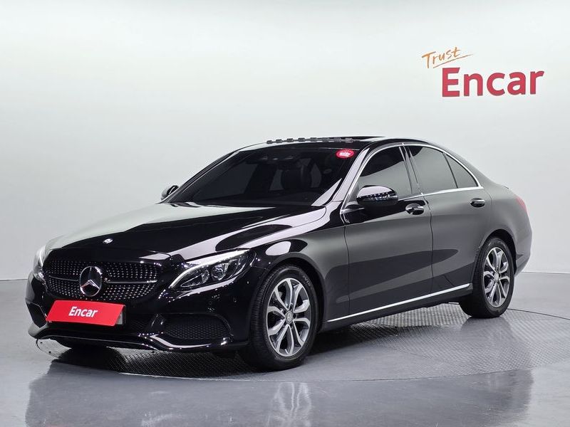 2017 Mercedes-Benz C-Class C220 d Avantgarde photo 1