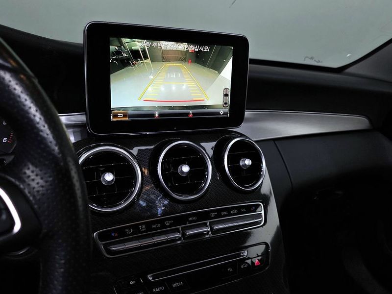 2017 Mercedes-Benz C-Class C220 d Avantgarde photo 15