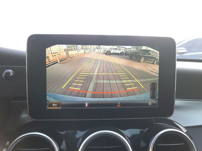 2015 Mercedes-Benz C-Class C220 BlueTEC Avantgarde photo 14