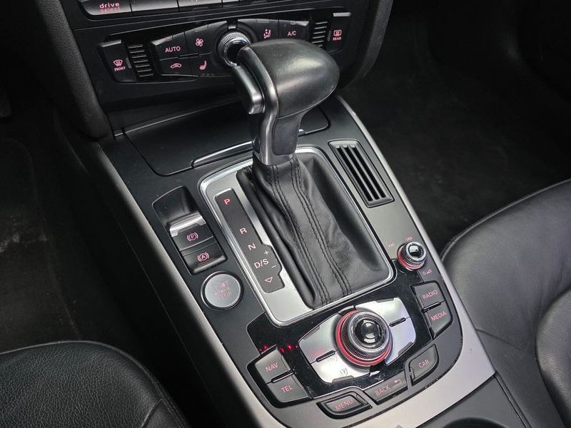 2015 Audi A4 35 TDI Quattro Dynamic B8 photo 9
