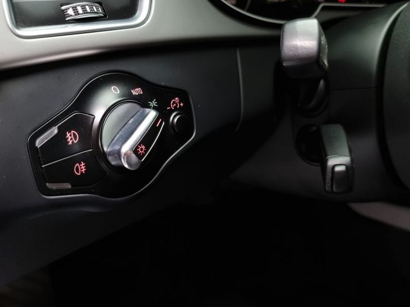 2015 Audi A4 30 TDI Dynamic B8 photo 18